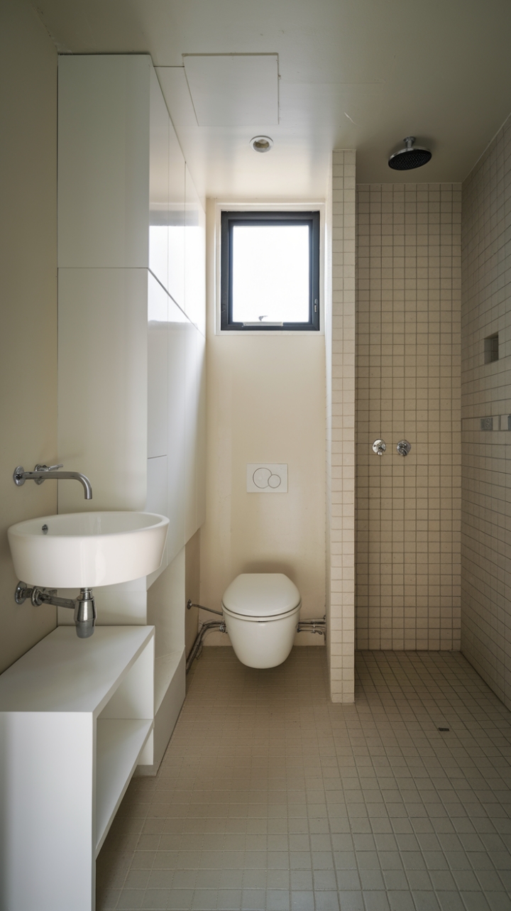 Serene Simplicity: The Art of Minimalist Bathroom Design